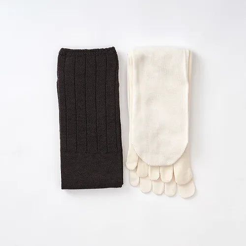 Japanese-made 4-layer cold-proof socks (silk x wool)