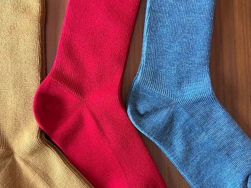 Japanese-made four-season everyday socks (silk x wool)