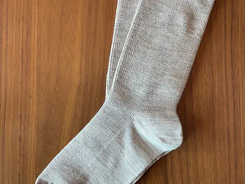 Japanese-made four-season everyday socks (silk x wool)