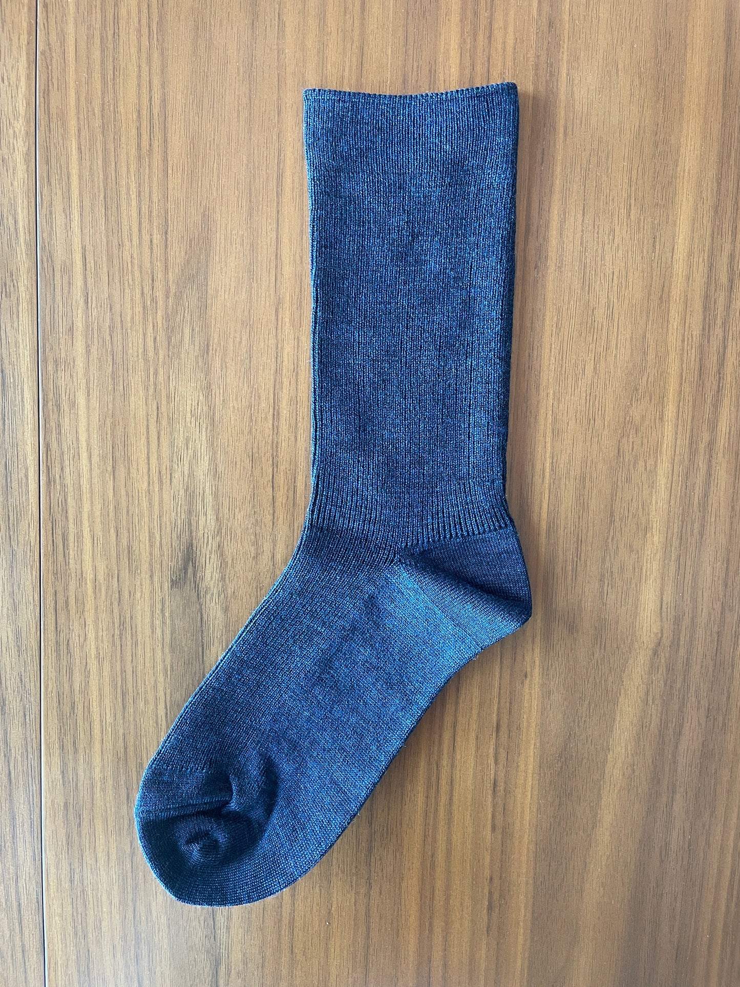 Japanese-made four-season everyday socks (silk x wool)